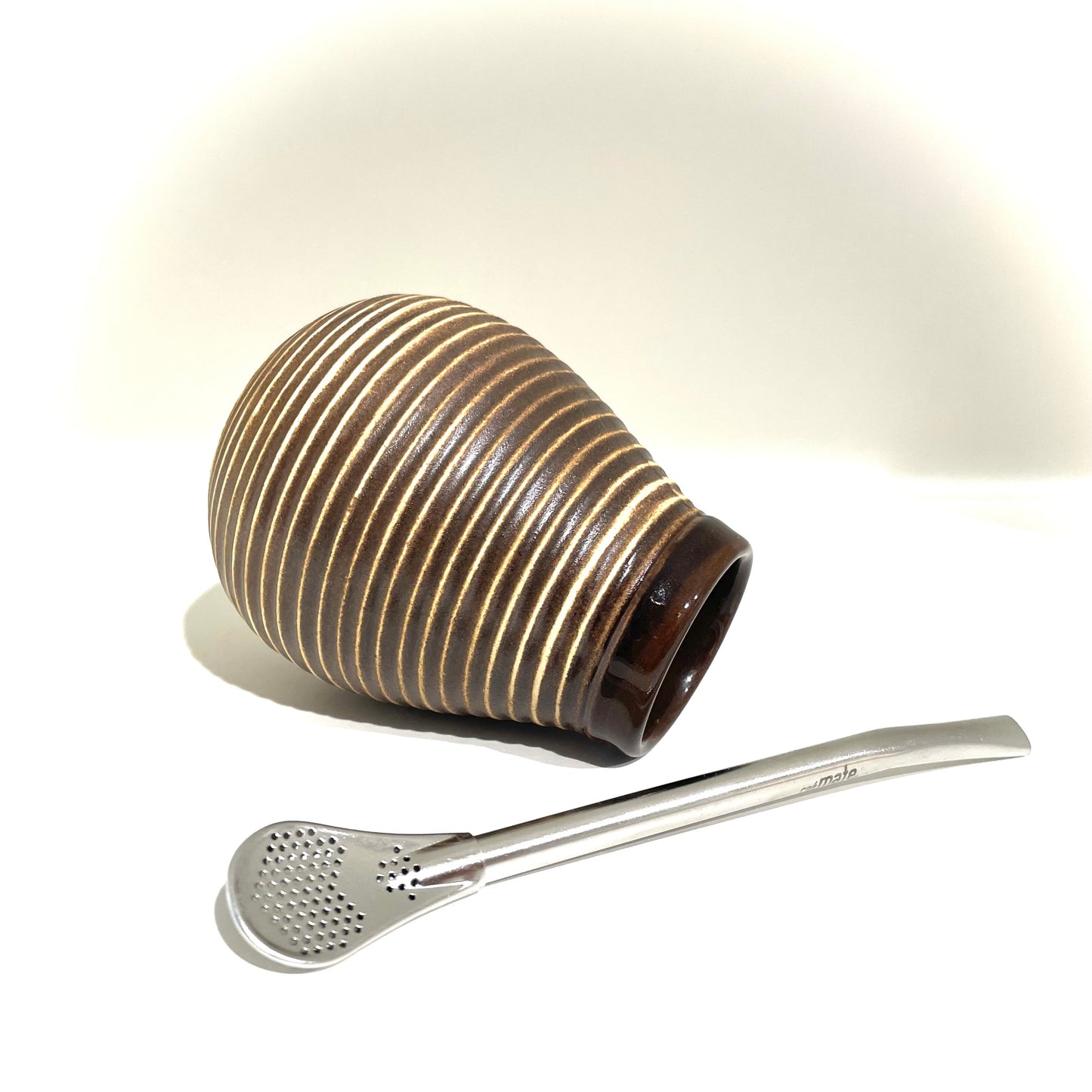 Maté Kalebasse braun Steingut