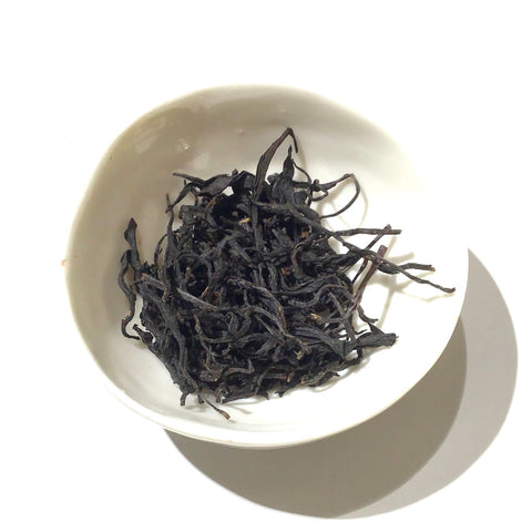 Black Beauty Hong Yu (Maracuja Oolong)