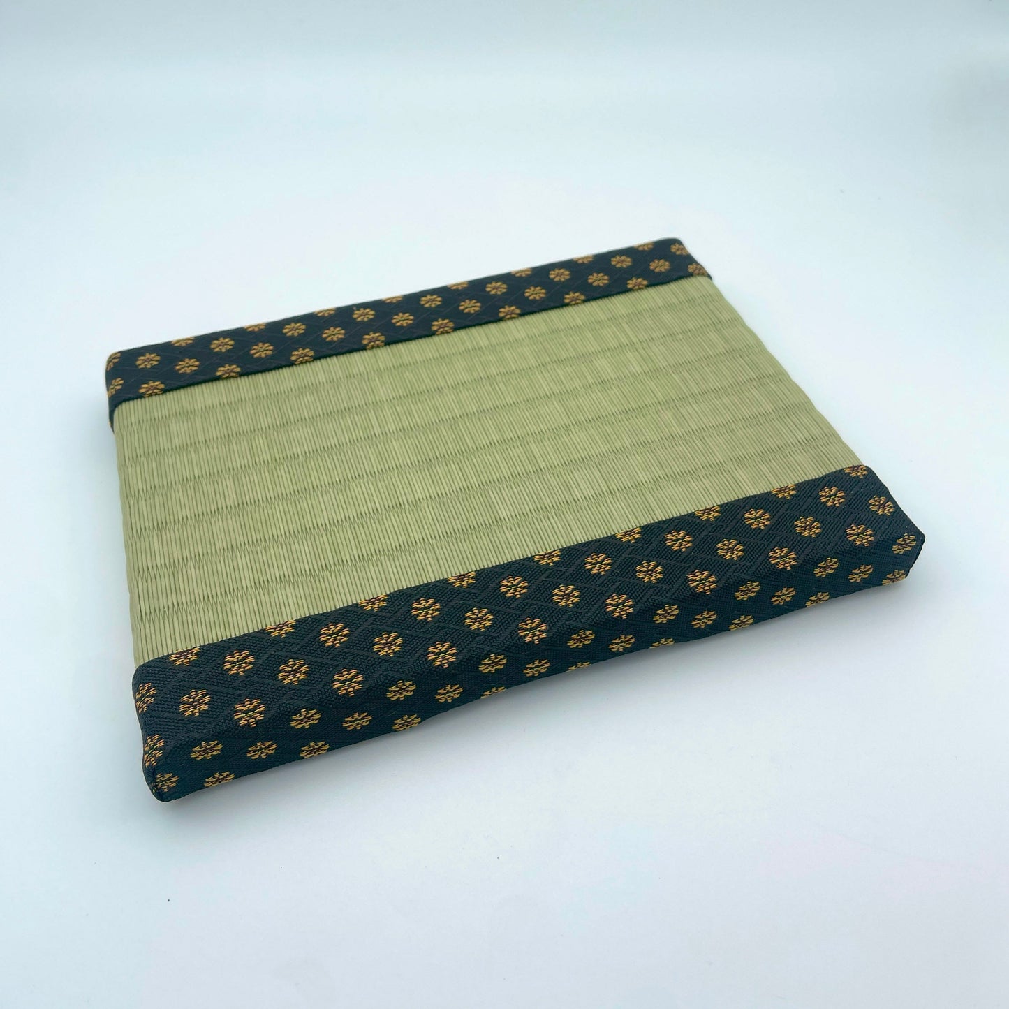 Tatami Mittel Schwarzgolden